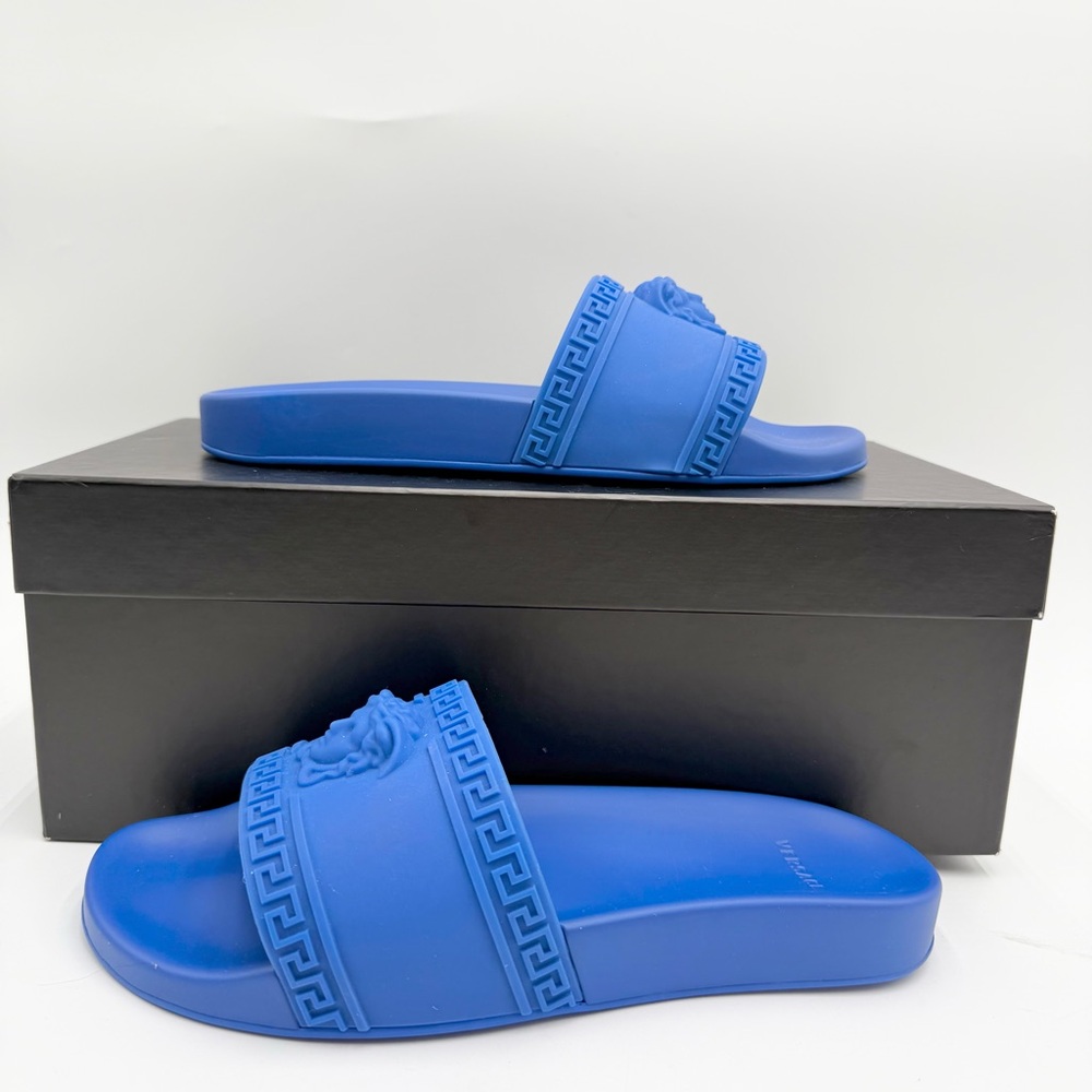 Versace Palazzo Slides